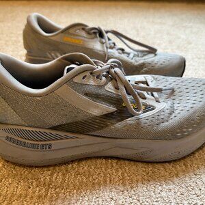 Brooks Adrenaline GTS Mens size 8.5 (D)